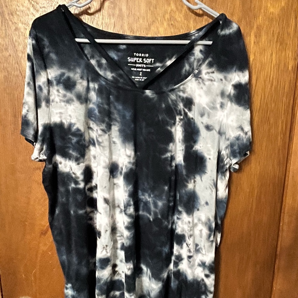 Torrid Soft tie dye tee